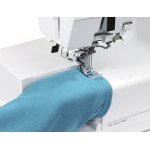Распошивальная машина Janome CoverPro 3000 Professional  в Минске