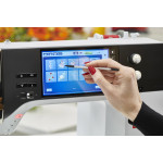Швейно-вышивальная машина Bernina 790 PRO + вышивальный блок в Минске
